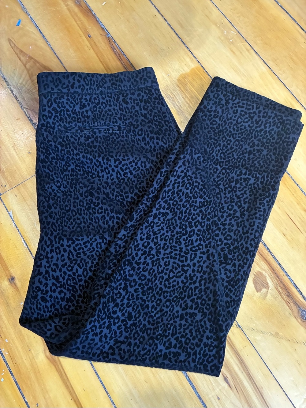 Anne Klein Black Velvet Leopard Print Pants